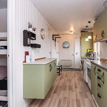 6 Person In Hejls-by Traum
